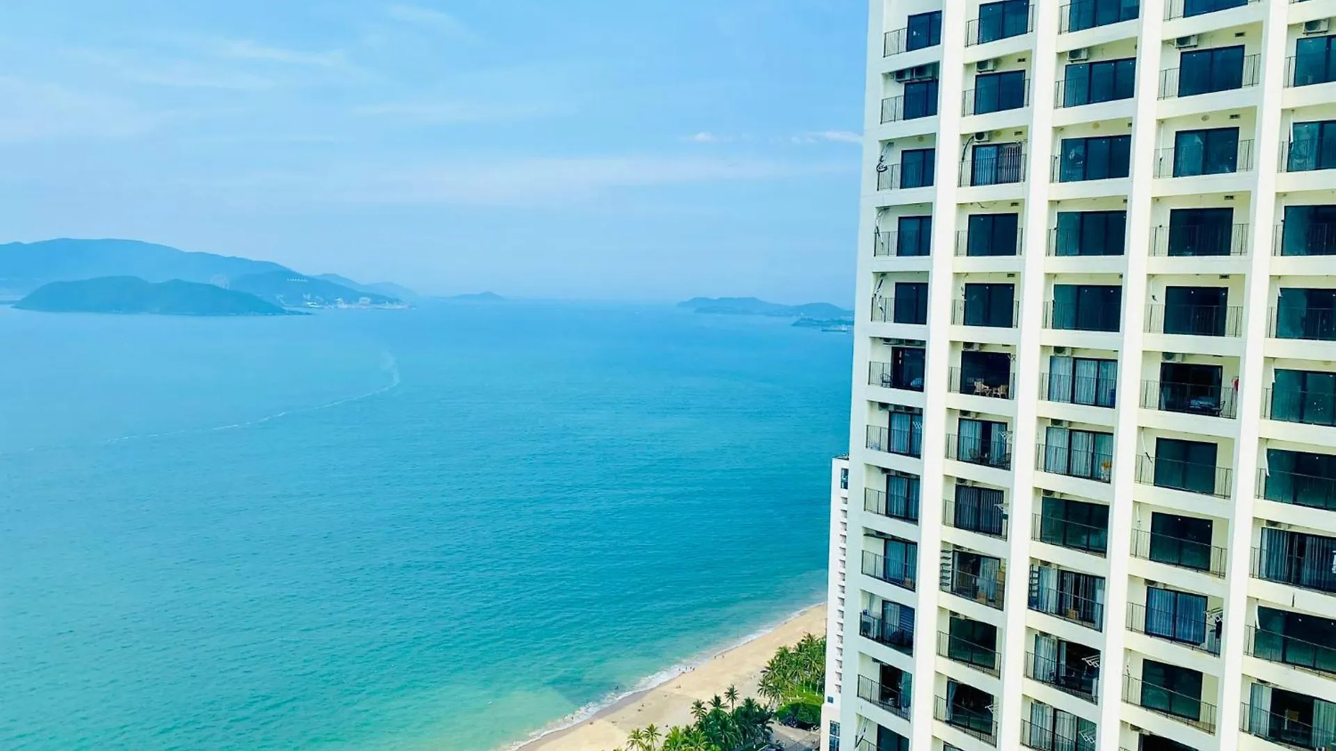 Cozy Goldcoast Apartment Nha Trang