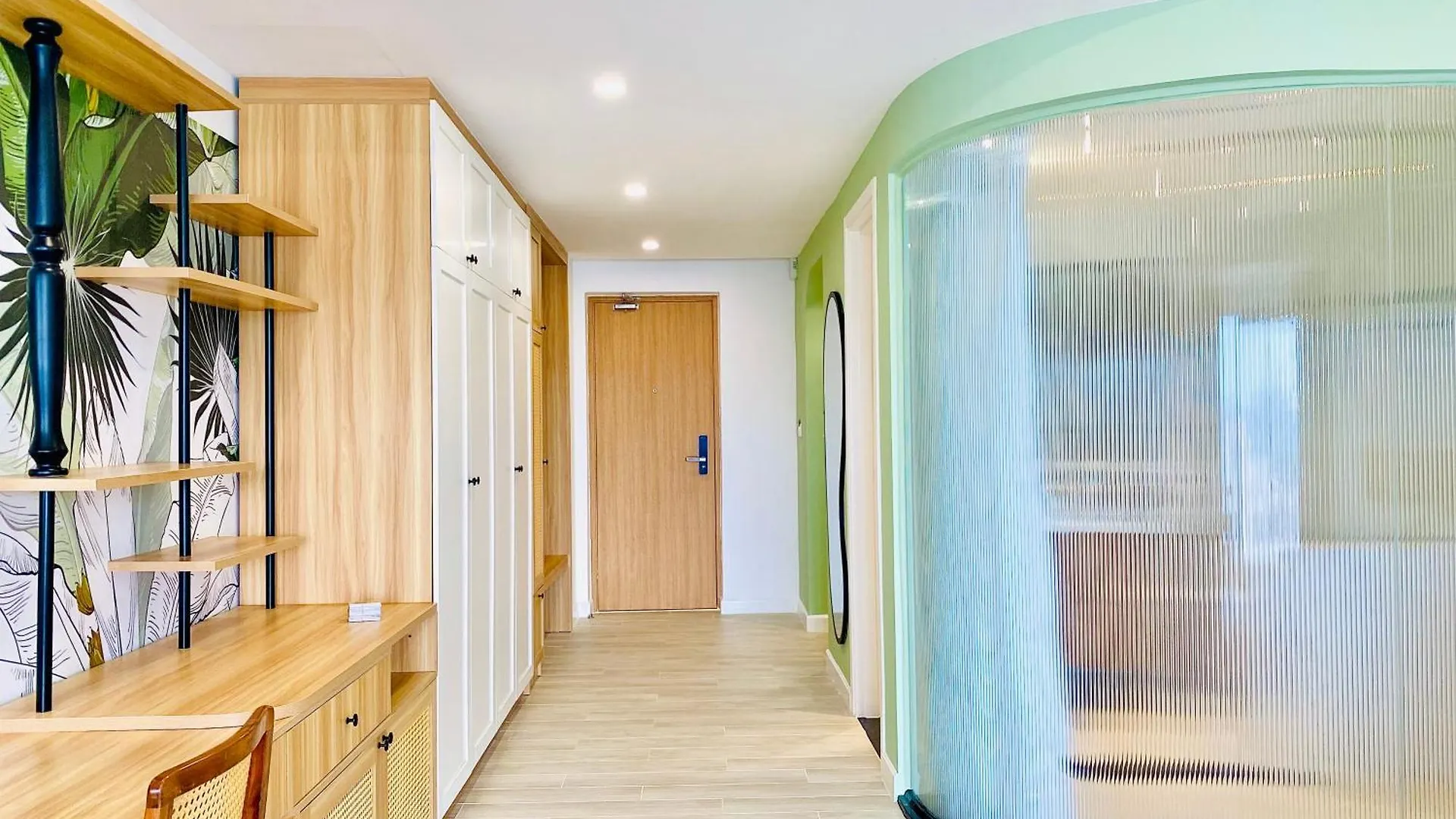 Cozy Goldcoast Apartment Nha Trang