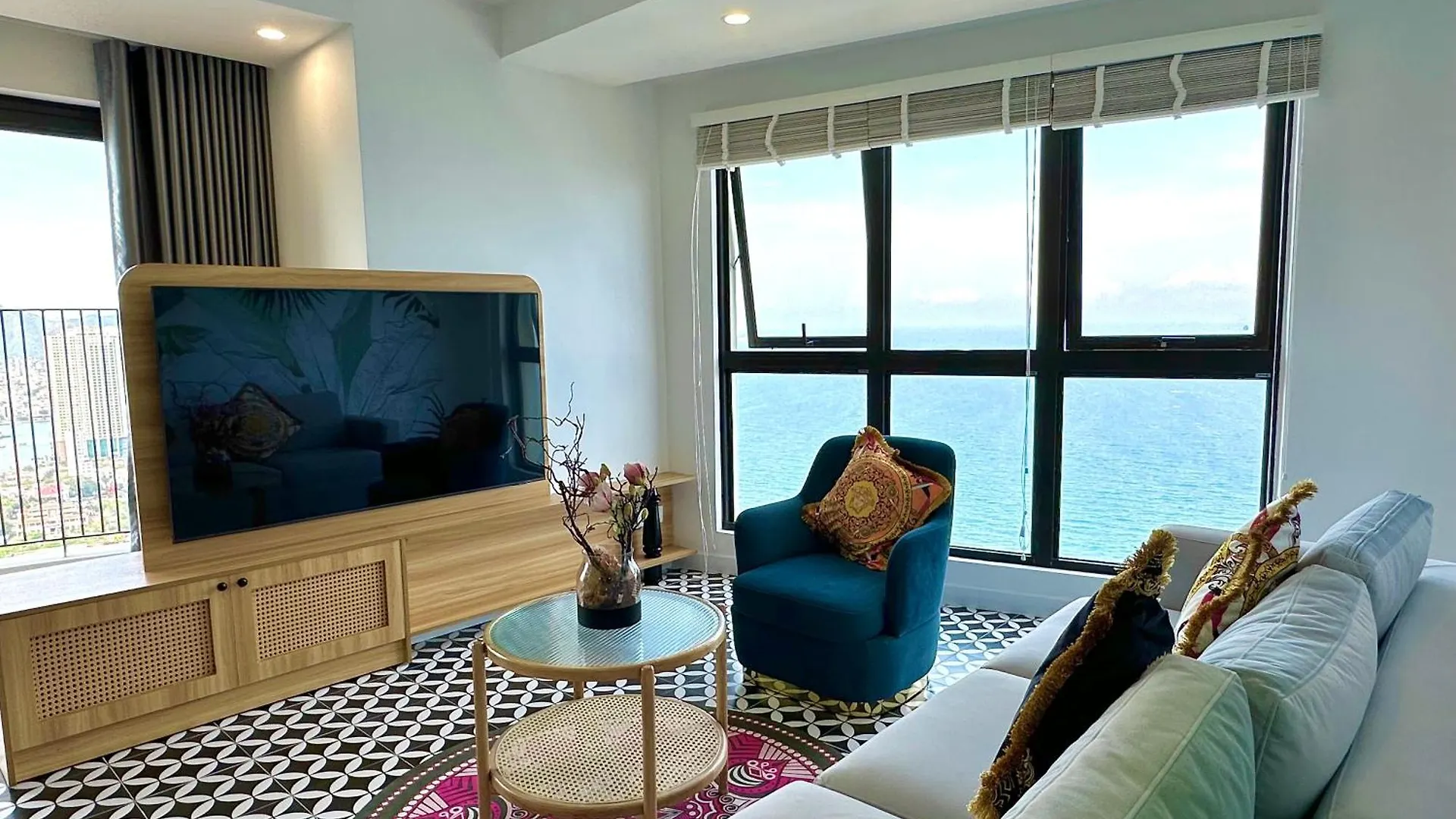 Cozy Goldcoast Apartment Nha Trang 0*,  Vietnam