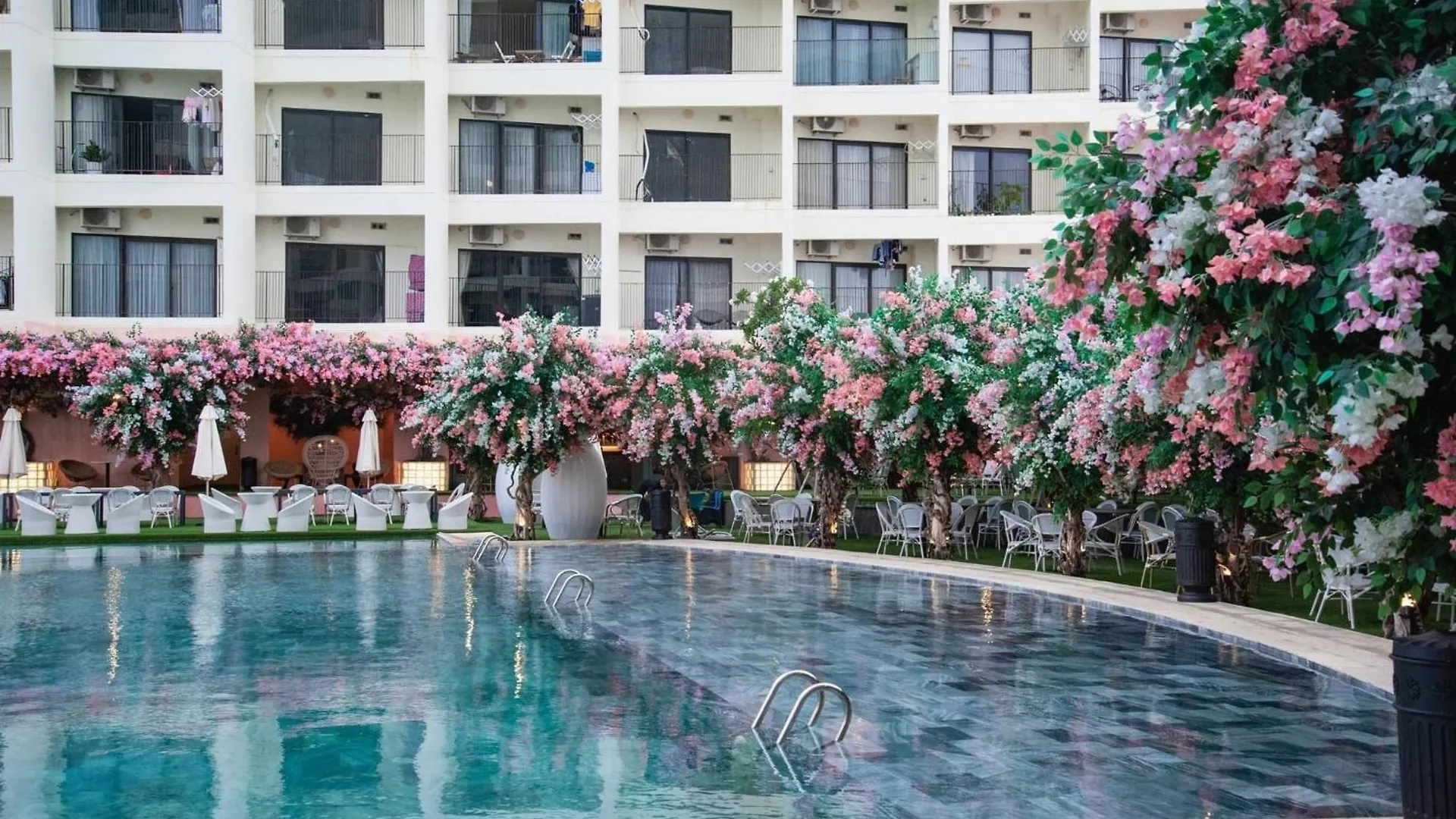 Cozy Goldcoast Apartment Nha Trang