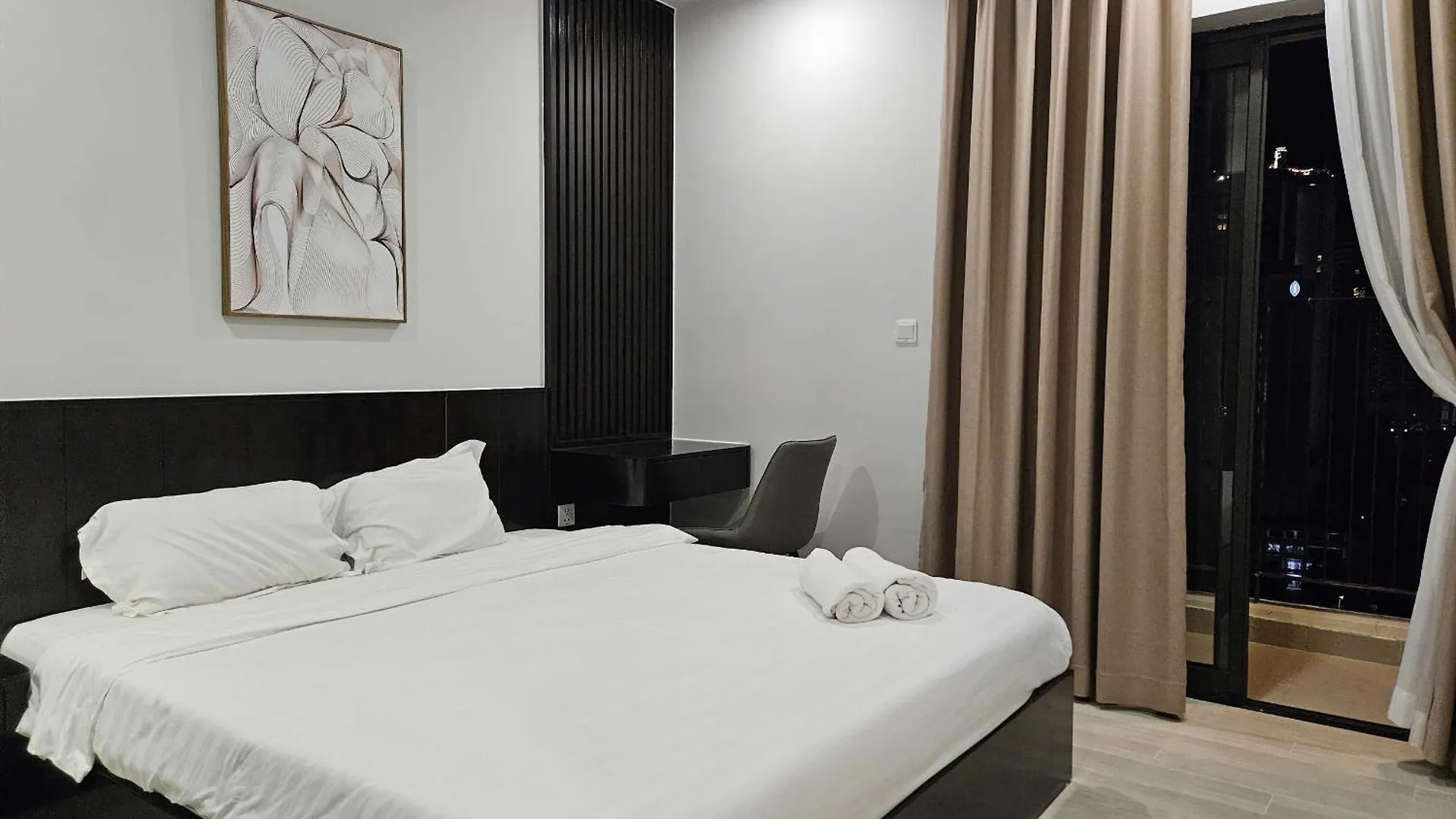 Cozy Goldcoast Apartment Nha Trang