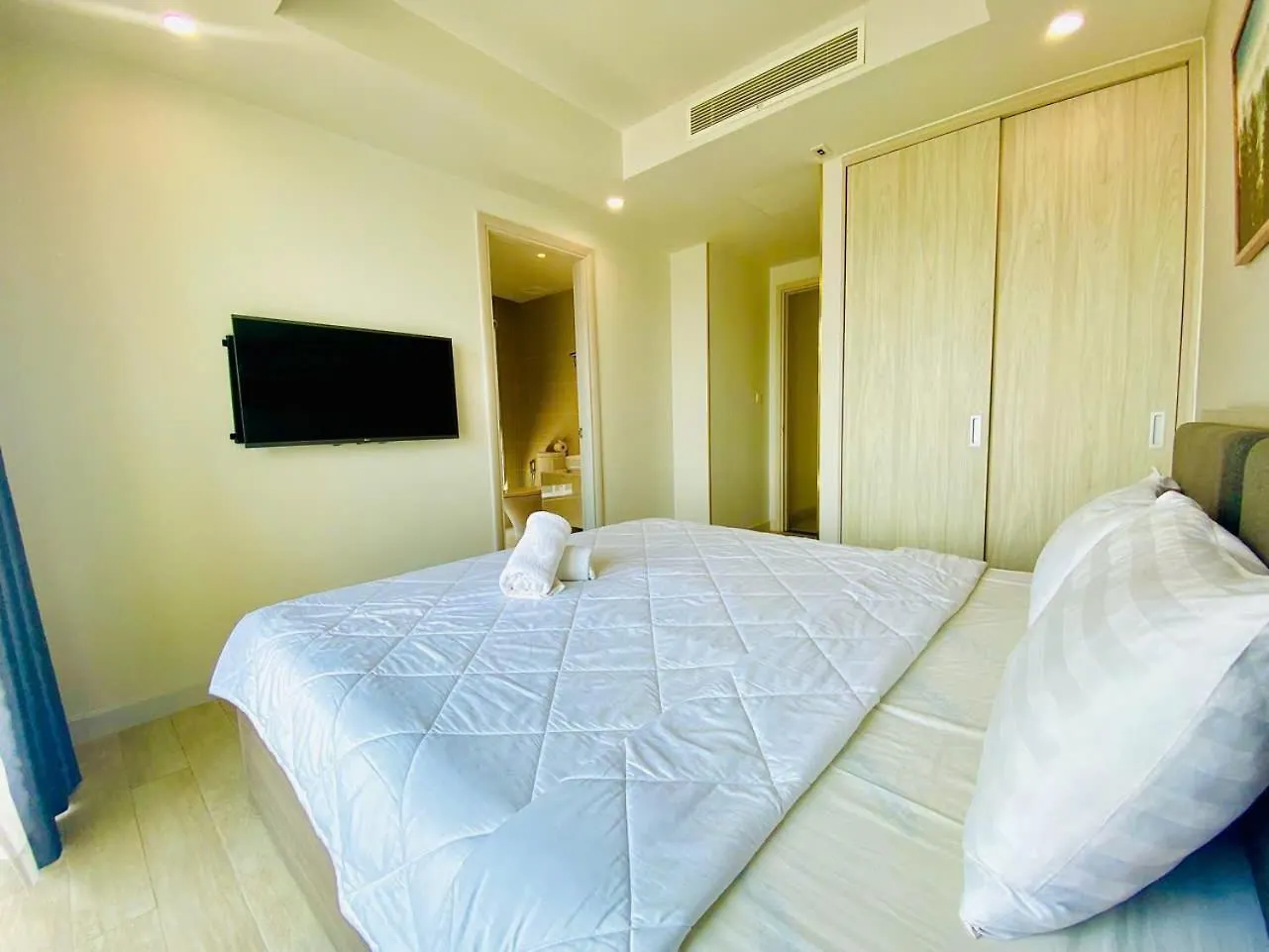 Cozy Goldcoast Apartment Nha Trang