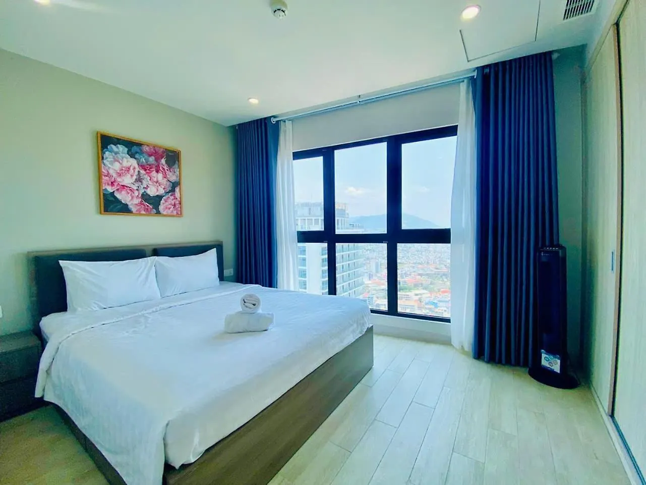 Cozy Goldcoast Apartment Nha Trang 0*,